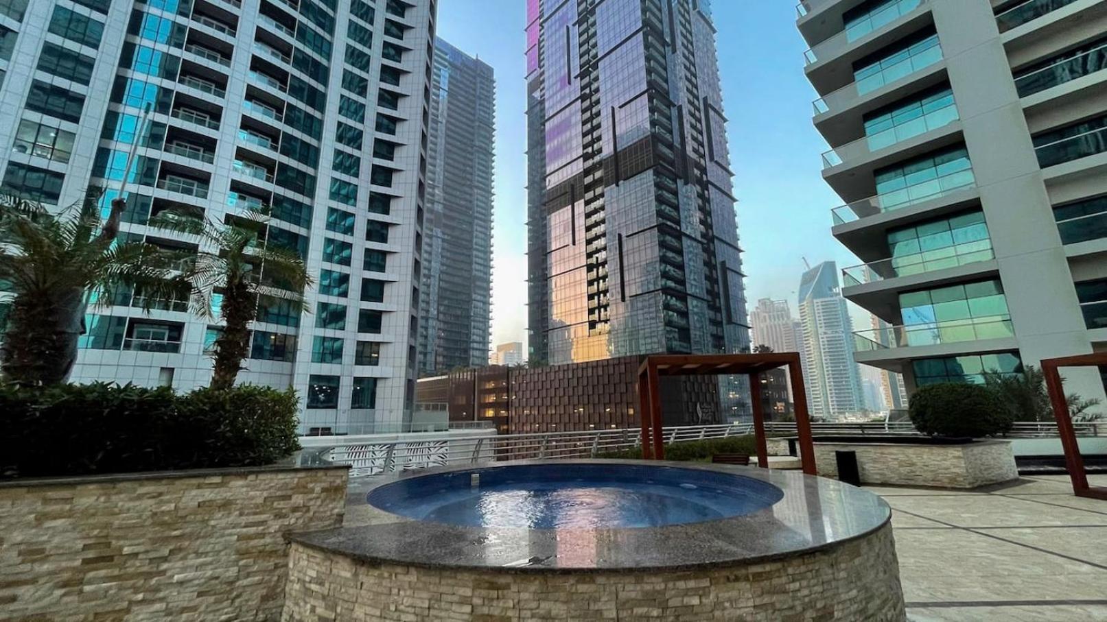 The Penthouse On 71St Floor Apartment ดูไบ ภายนอก รูปภาพ